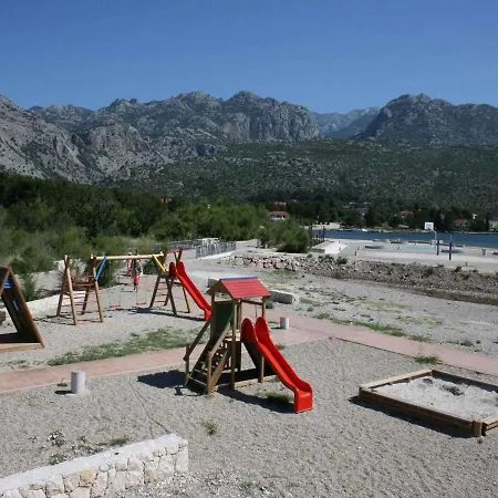 In Starigrad-paklenica 6846 Apartamento