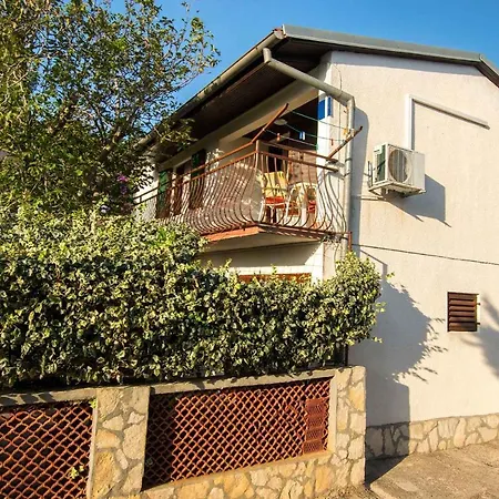 In Starigrad-paklenica 6846 Appartamento