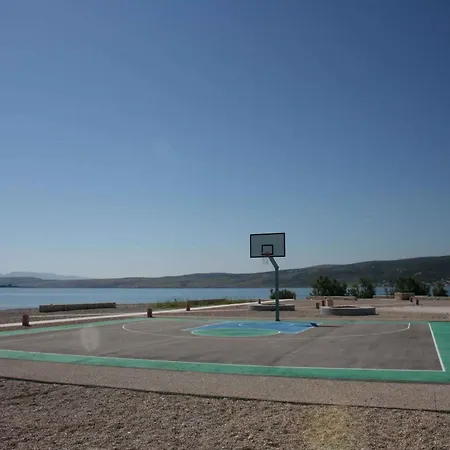 Appartamento In Starigrad-paklenica 6846