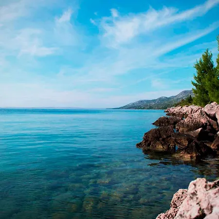 In Starigrad-paklenica 6846 Appartamento *